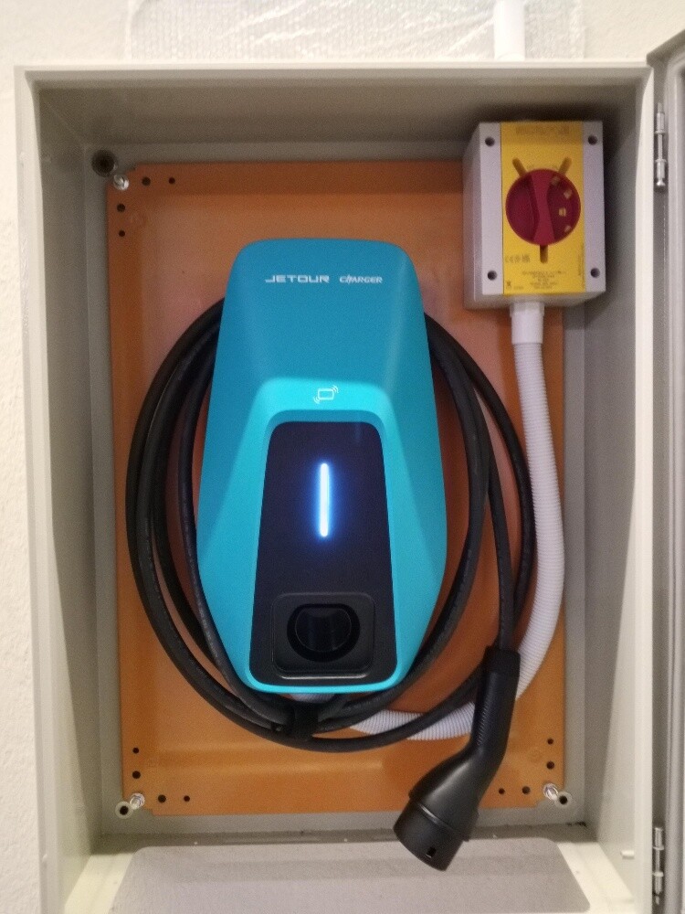 jeture, rox any electric vehicles - 2