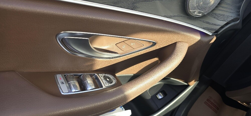 Mercedes E200 - 8