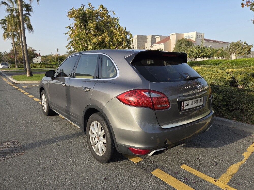 Perfect condition porsche cayenne 6 - 2