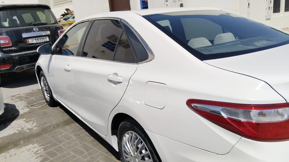 Toyota Camry - 4