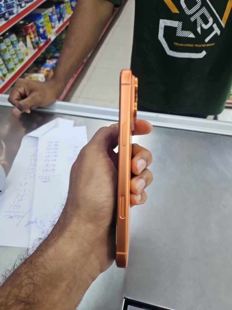 I phone 17 pro max - 4