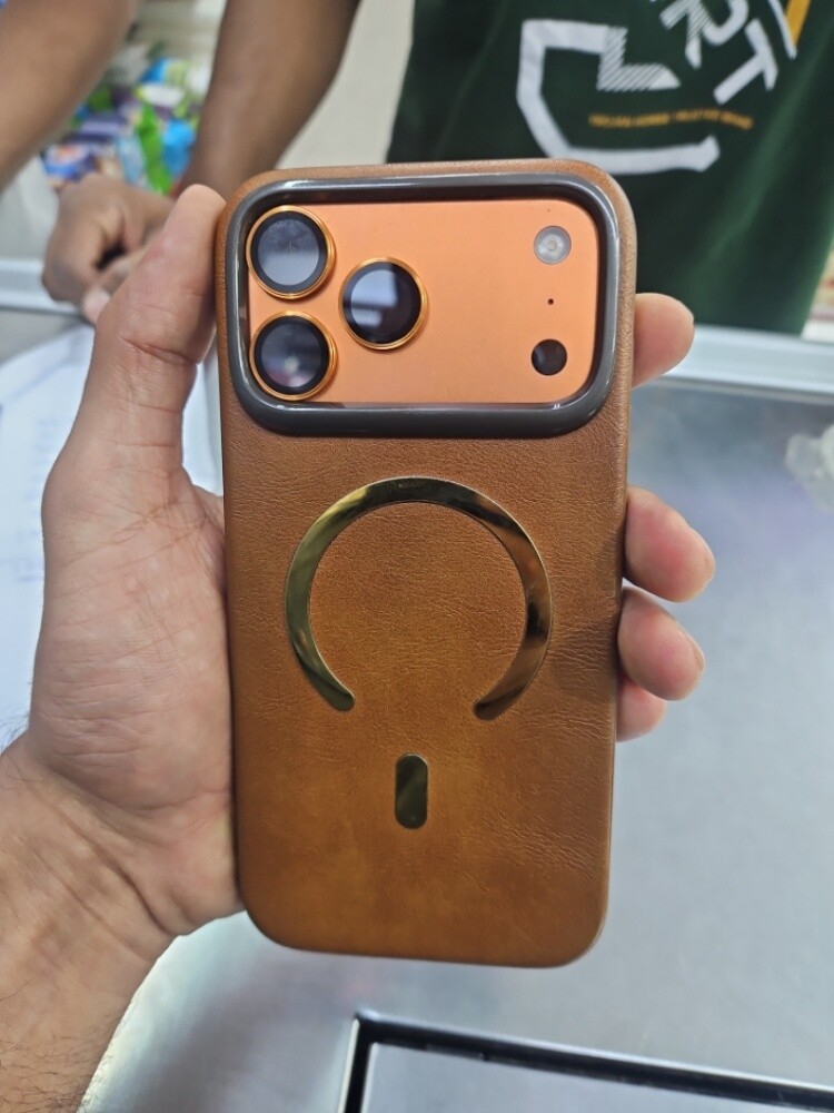 I phone 17 pro max - 2