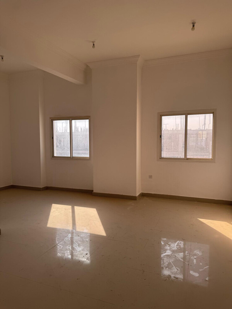للبيع فيلا الصخامه  - 3