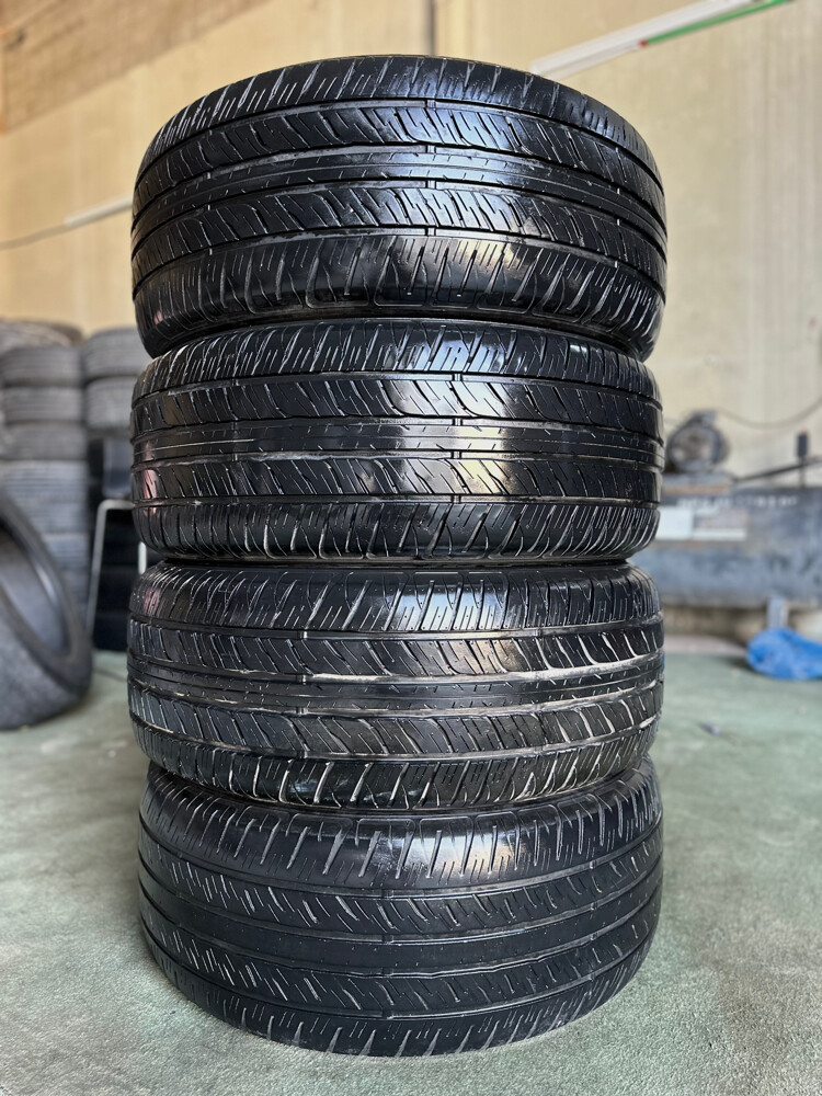 285/50/20 Dunlop tyre - 4