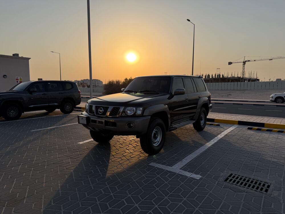 للبيع نيسان سوبر سفاري - 2