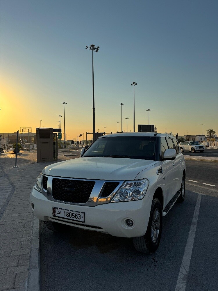 Nissan Patrol - 1