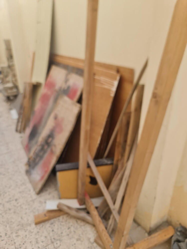 الواح خشب وطابوق - 1