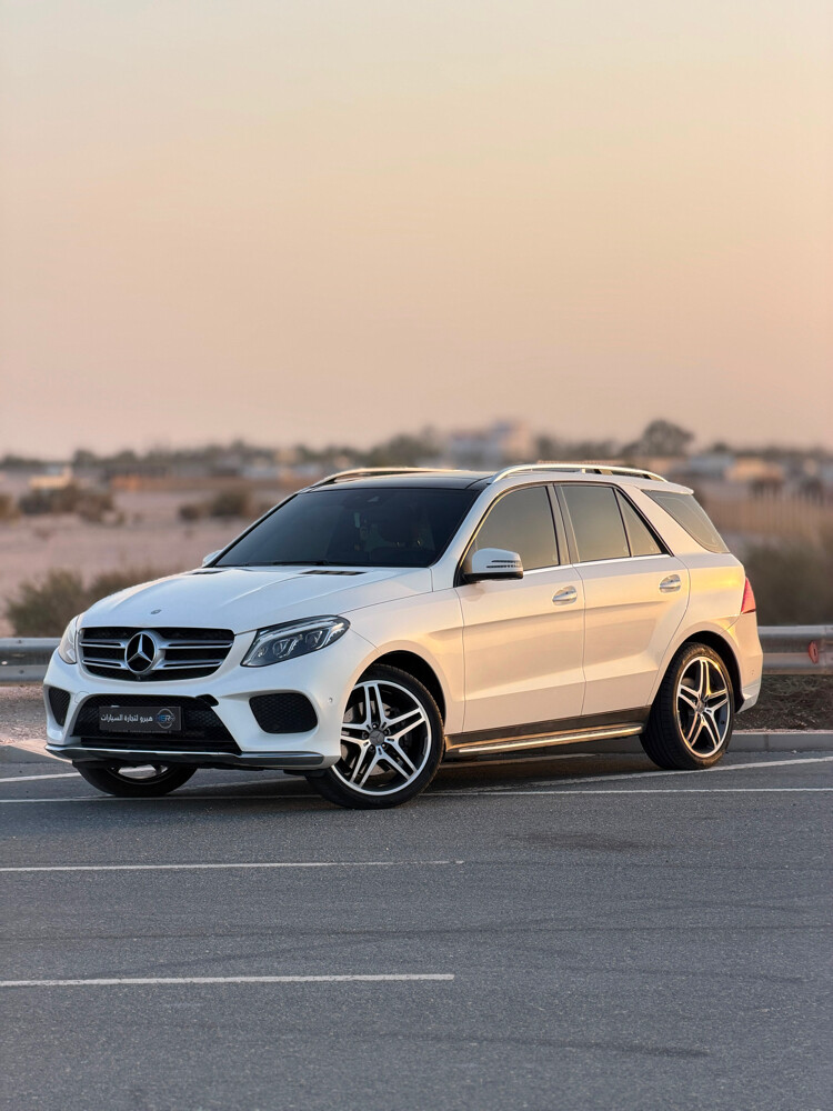 Mercedes-Benz GLE 400 - 1