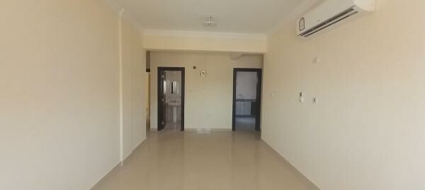 3 bhk old airport building apartmnt - 5