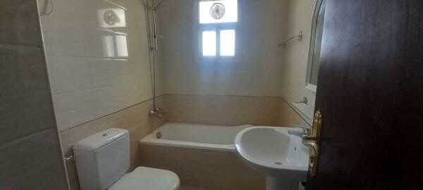3 bhk old airport building apartmnt - 8