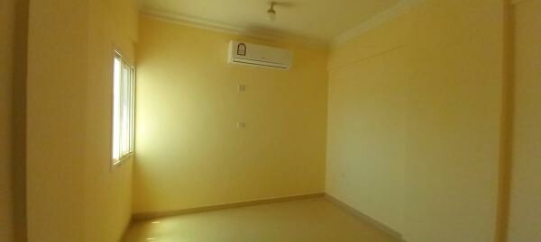 3 bhk old airport building apartmnt - 9