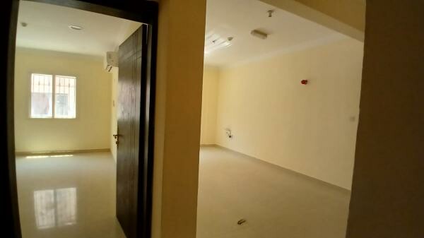 2 bhk old airport in building - 11