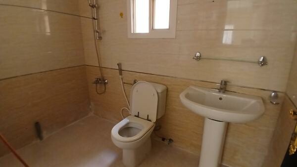 2 bhk old airport in building - 8
