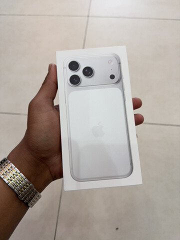 Apple iPhone 17 ProMax 512GB - 1