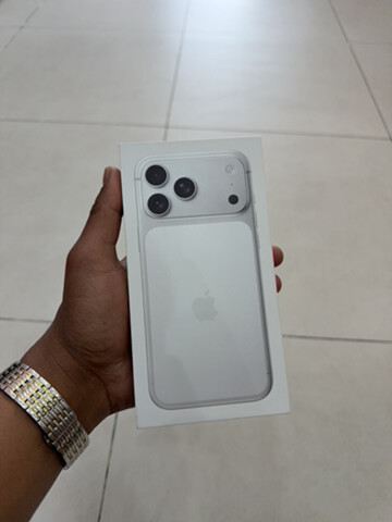 Apple iPhone 17 ProMax 512GB - 3