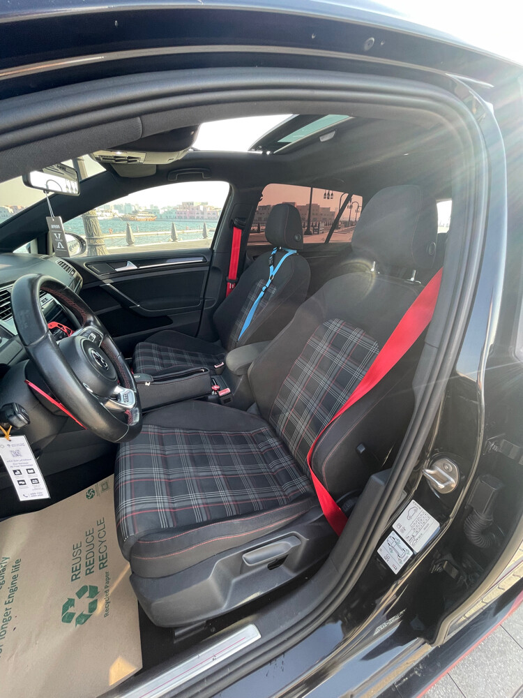 GOLF GTI - 10