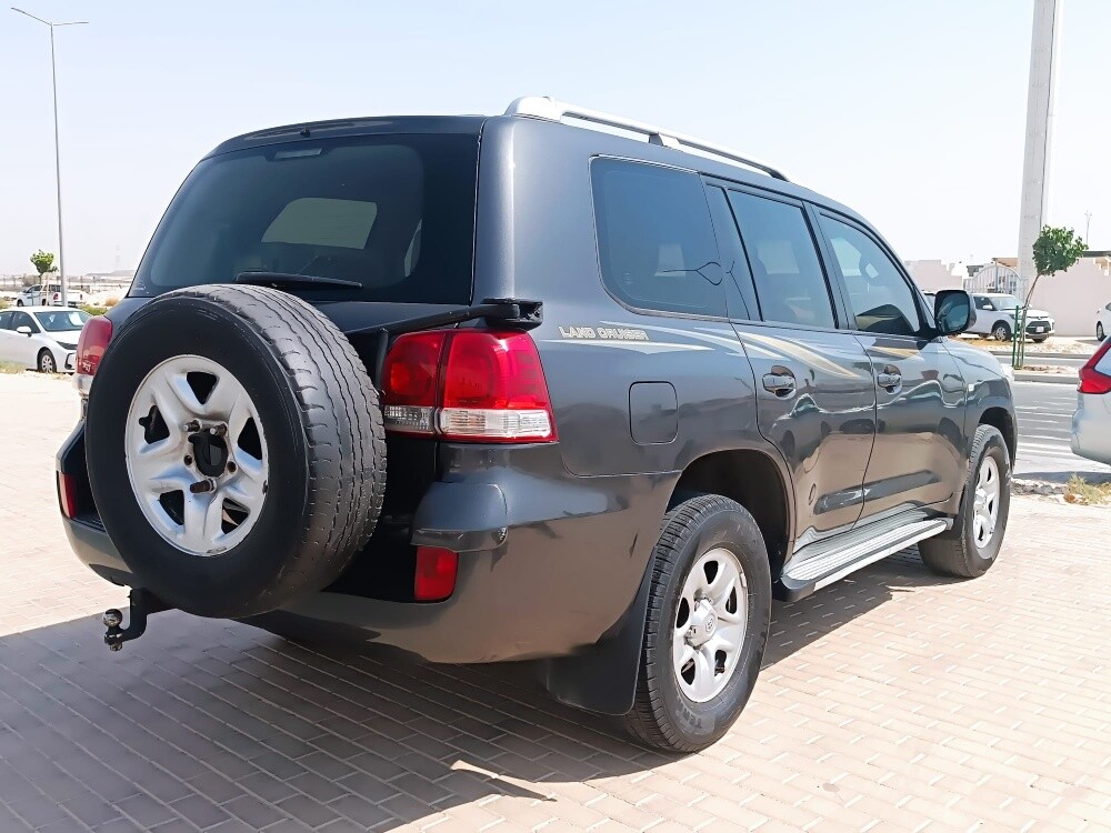 تويوتا جي اكس اسبير علاقه 2009 - 6