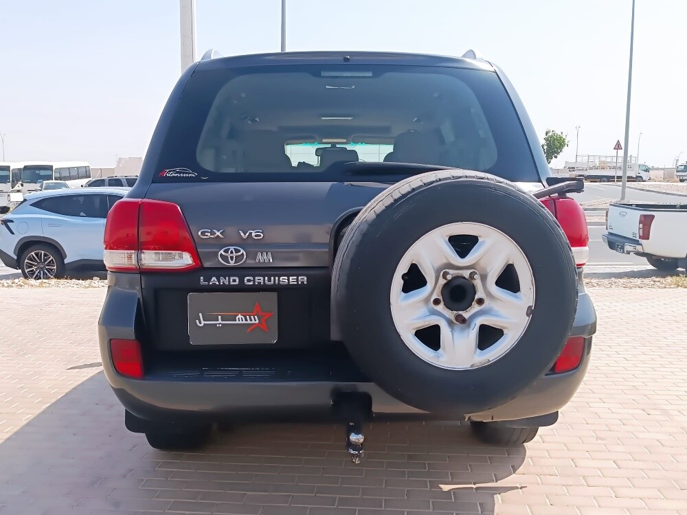 تويوتا جي اكس اسبير علاقه 2009 - 4