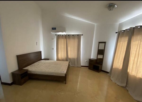 Duhail complex - 3