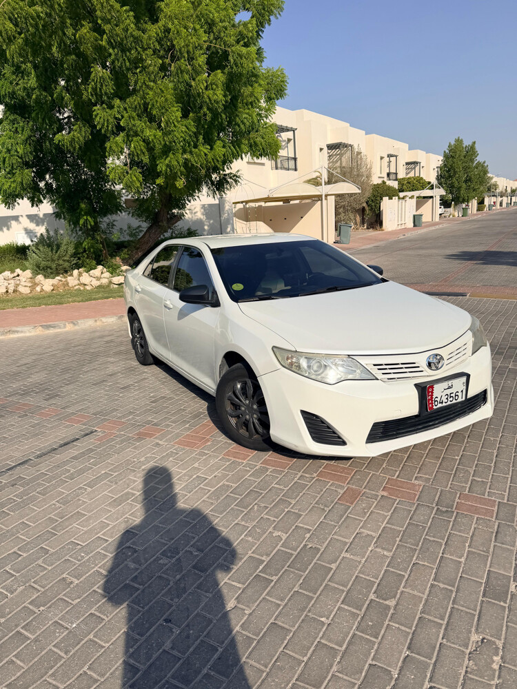 low miles Camry 2015 - 5