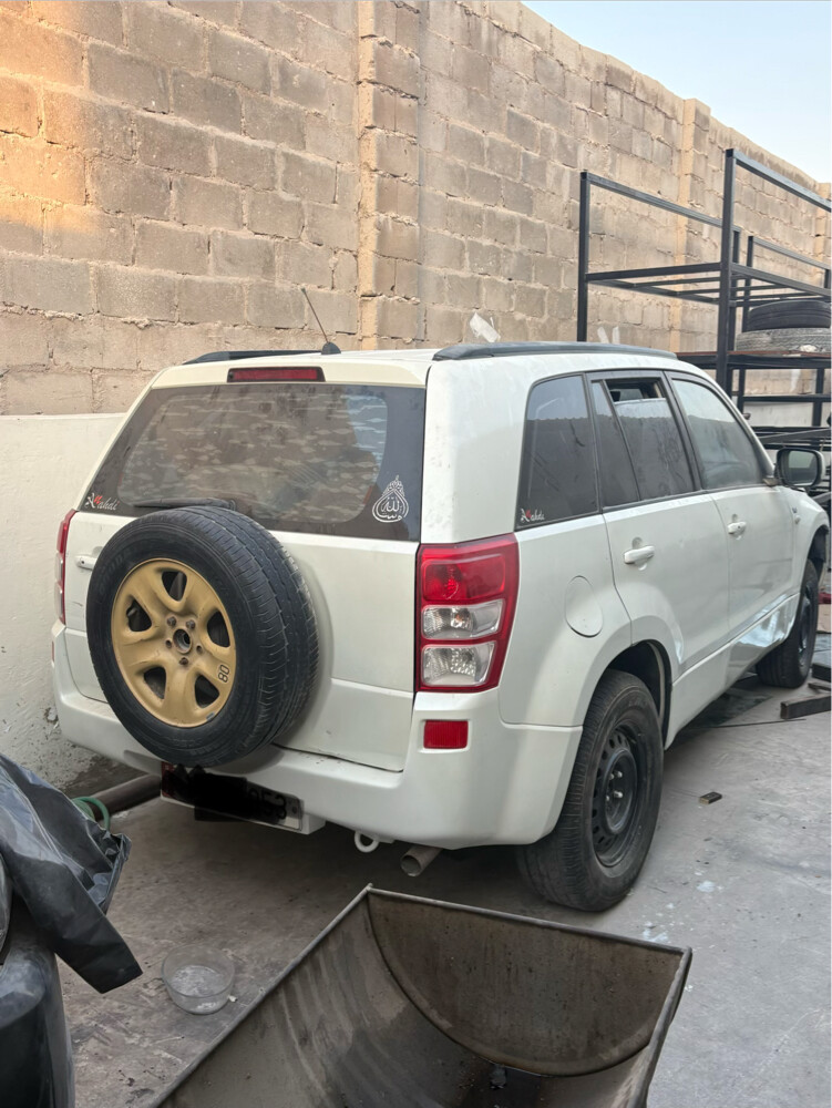 scrap grand vitara - 2