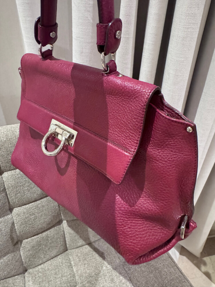 original selvatore ferragamo bag  - 3