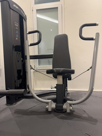 chest press convergent - 4