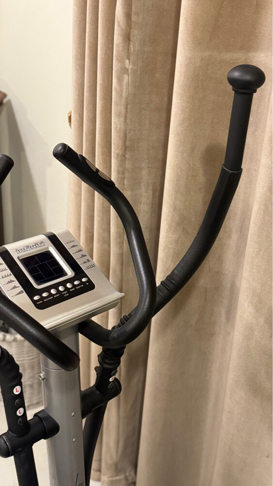 elliptical cross trainer - 3