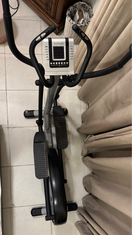 elliptical cross trainer - 1