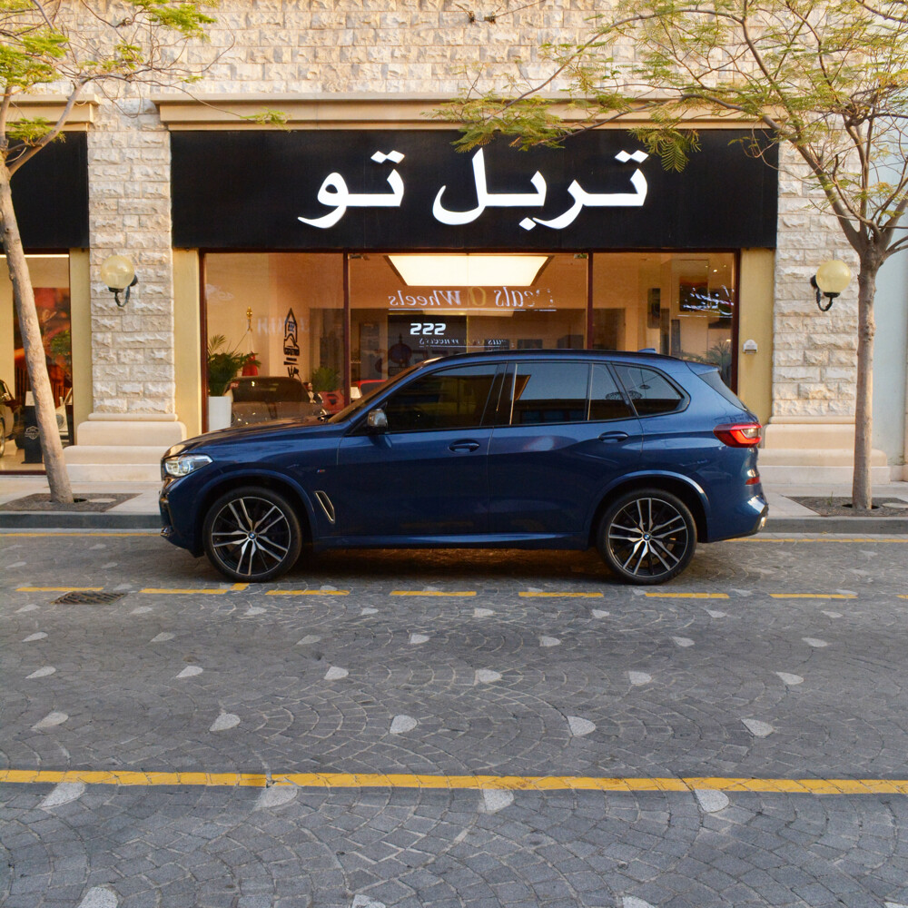 بي ام دبليو اكس 5 ام 50 اي 2020 - 5