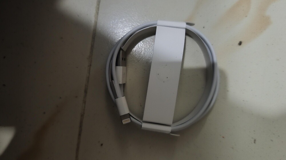Orginal Never Used.Apple USB-C cabl - 2