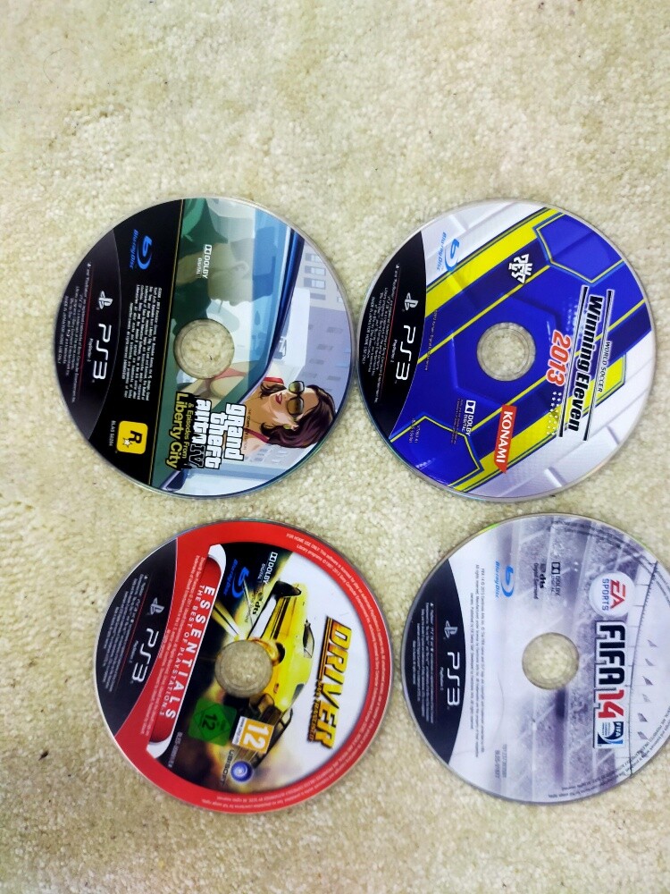 PS3 BUNDLE - 3