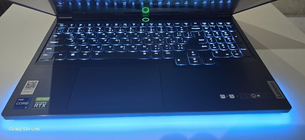 Gaming laptop Legion 7 - 2