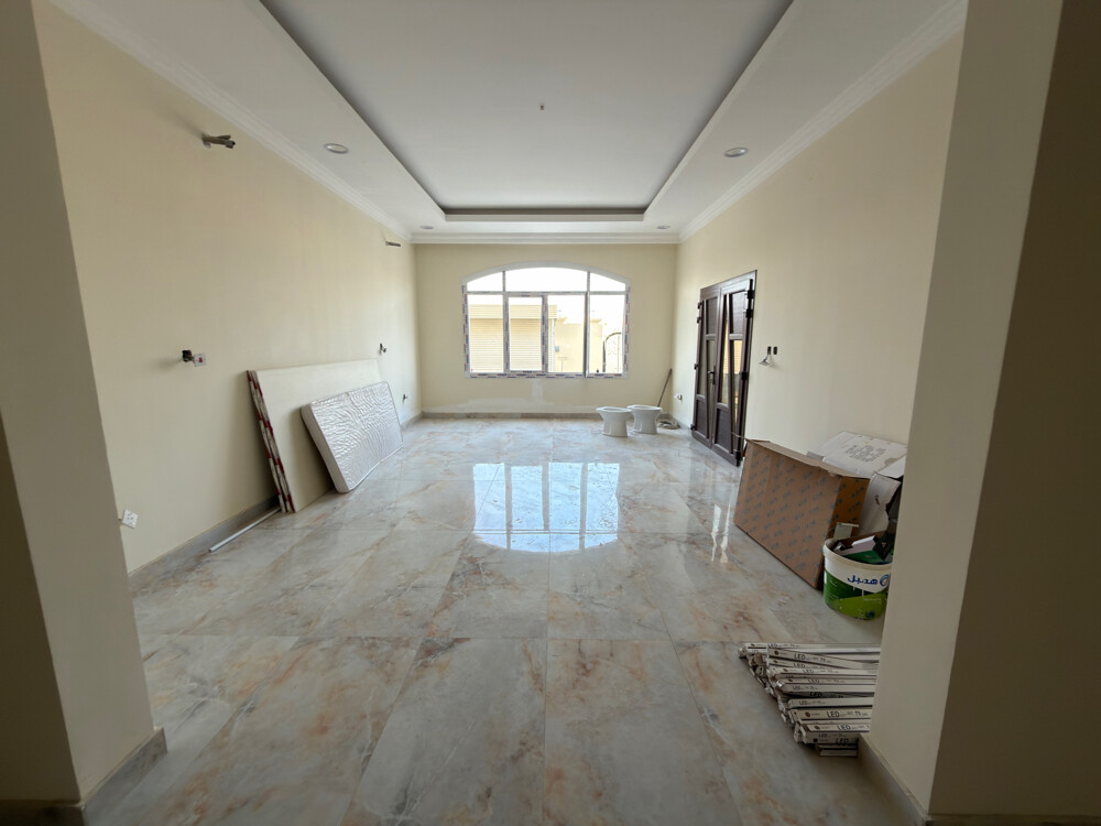 for rent villa in alkretyat - 3