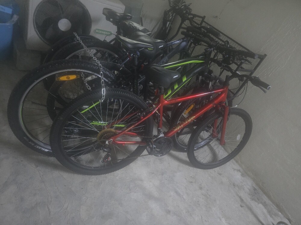Aluminium bike good condition - 5