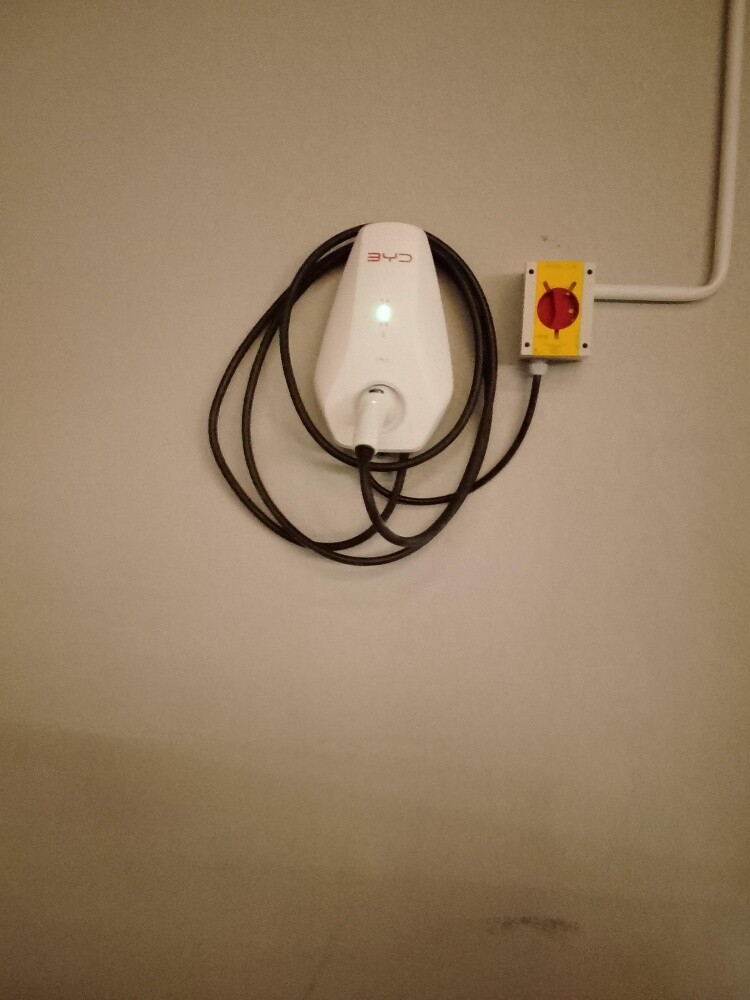 any electric charge installation - 4