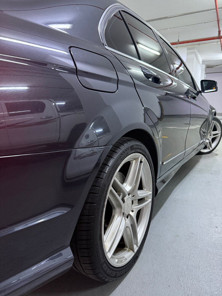 Mercedes C300 full options - 12