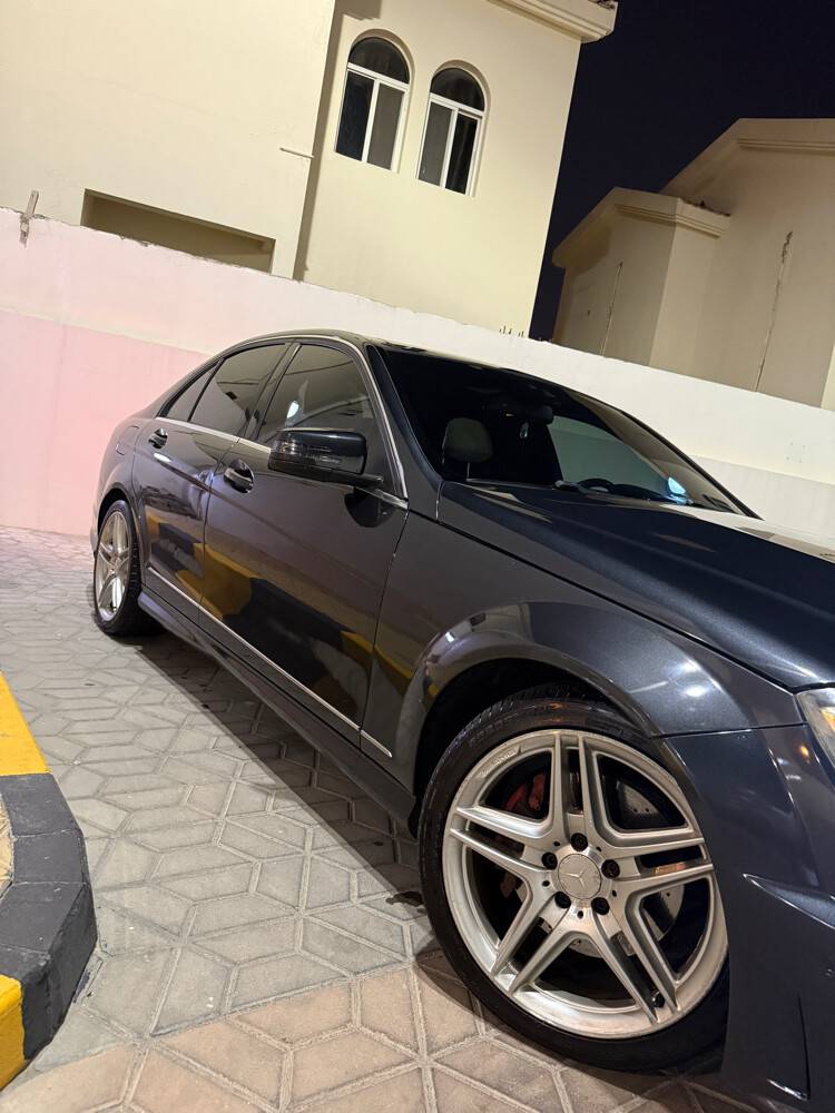 Mercedes C300 full options - 14