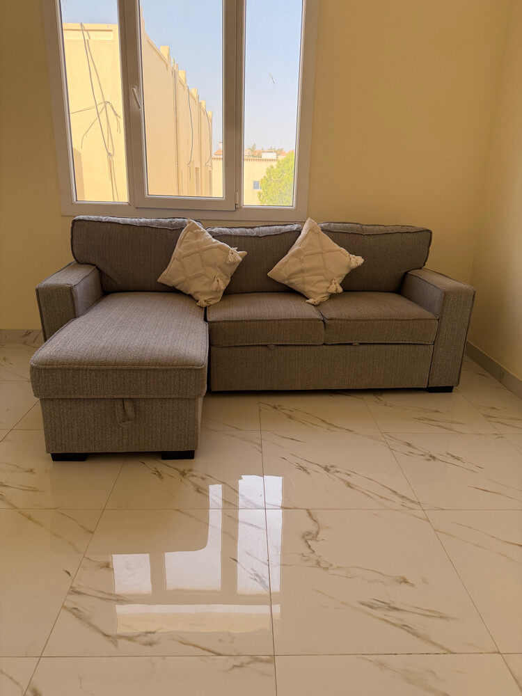 Semi-new furniture for sale - 2