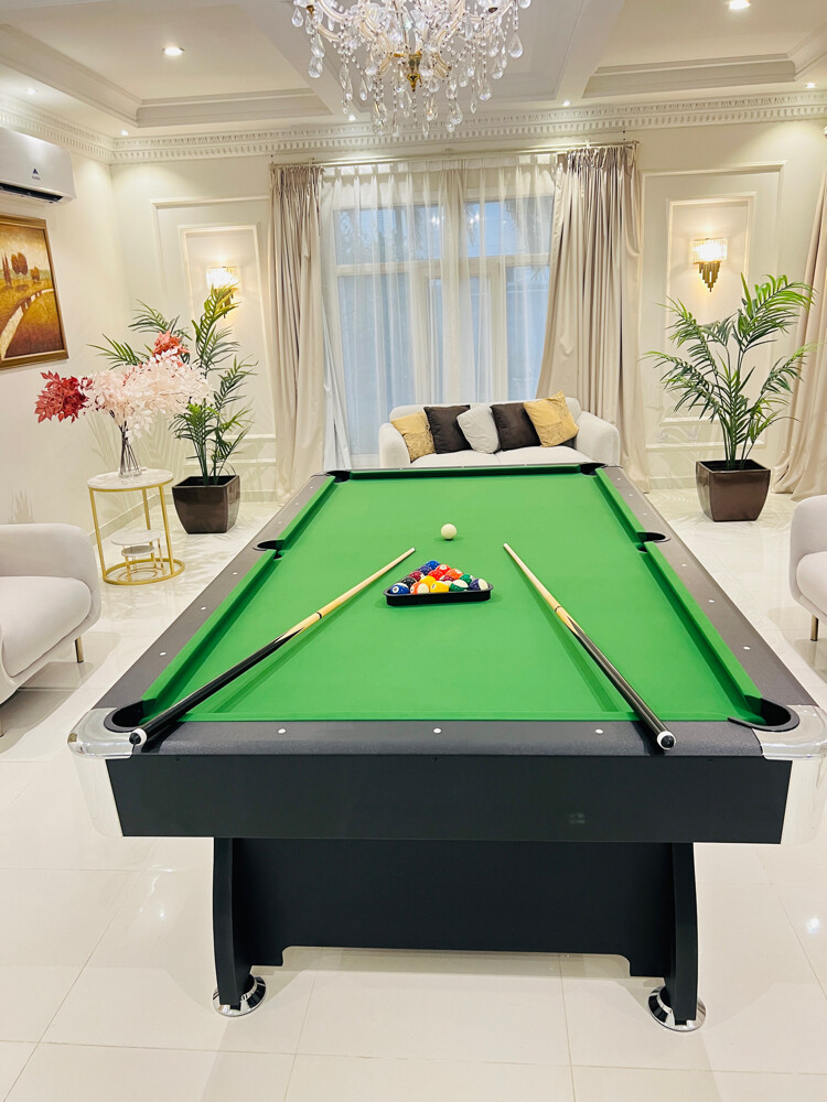 Billiard pool table 9 feet - 4