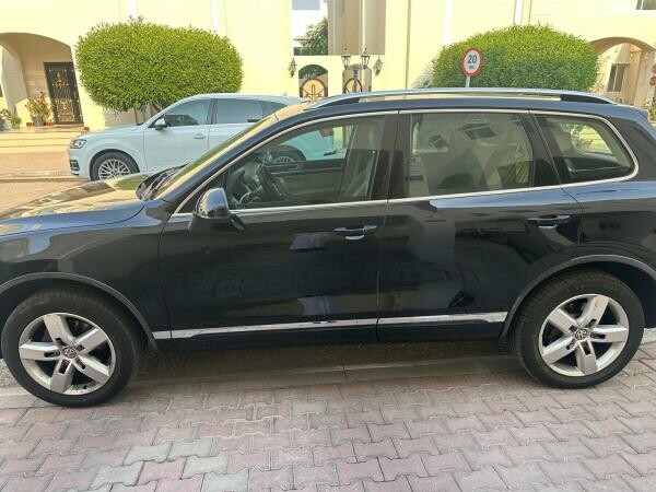 VOLKSWAGEN TOUAREG - 4
