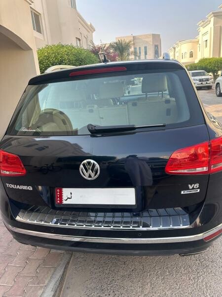 VOLKSWAGEN TOUAREG - 2