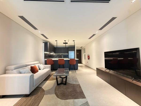 READY TO MOVE IN 40%DP - 1