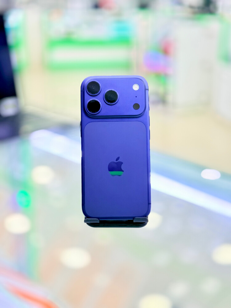 iPhone 17 Pro - 1