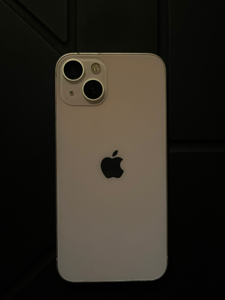 iPhone 13 - 2