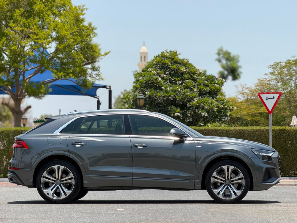 audi Q8 - 7