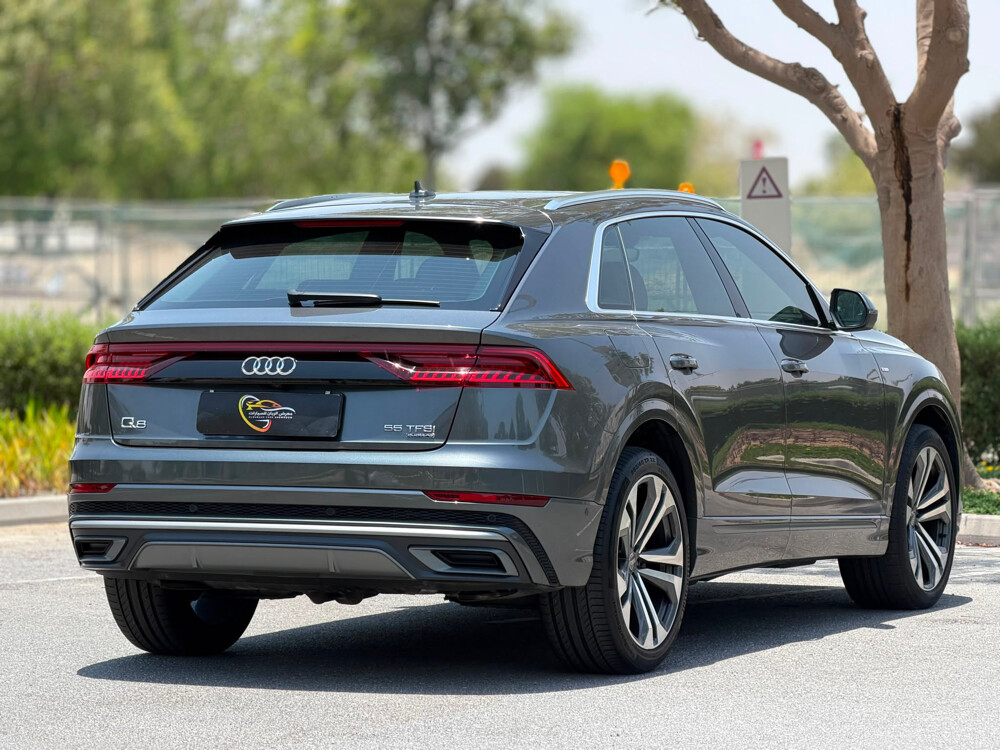 audi Q8 - 6