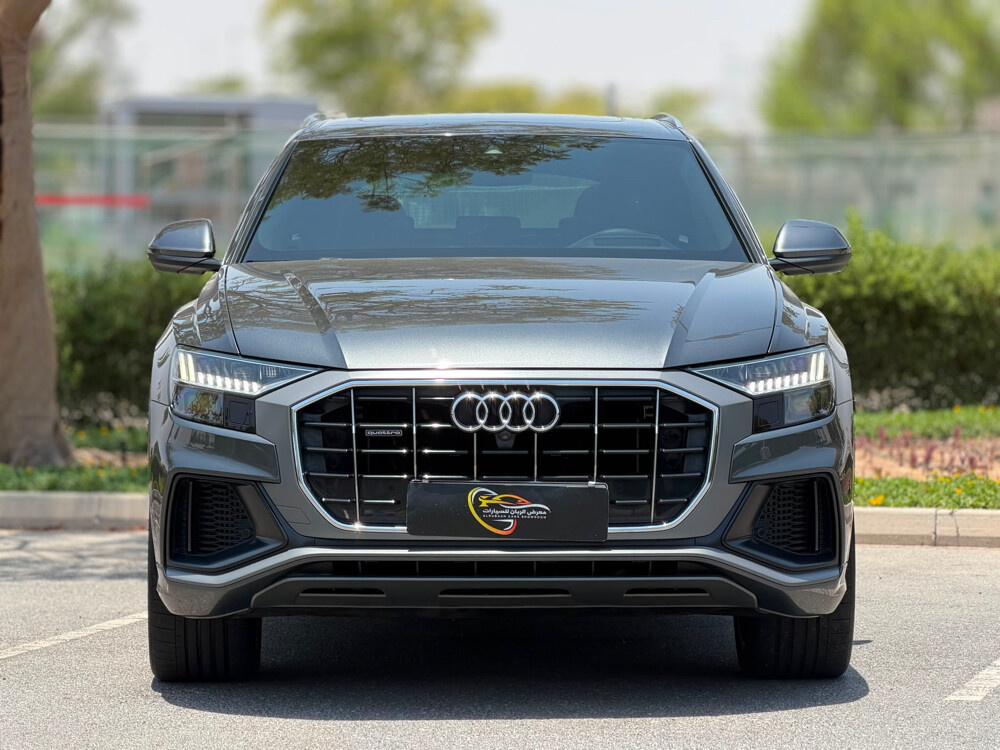 audi Q8 - 2
