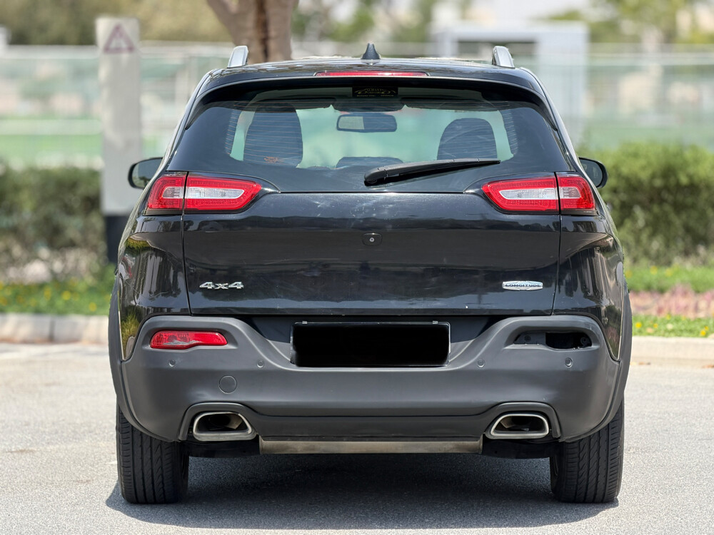 Jeep longitude - 5