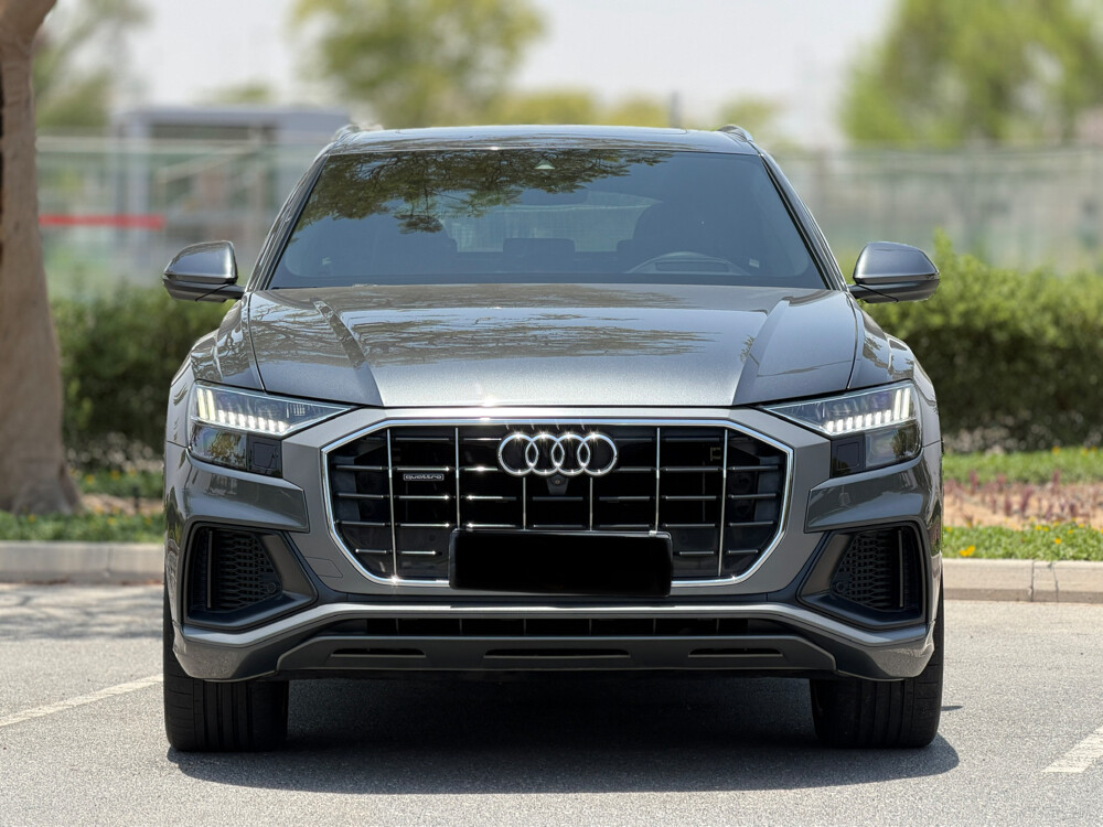 Audi Q8 S line - 2
